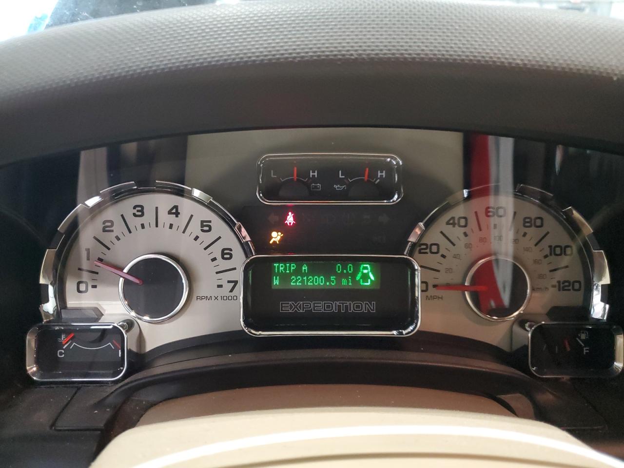 2013 Ford Expedition Xlt VIN: 1FMJU1J57DEF38630 Lot: 81956375