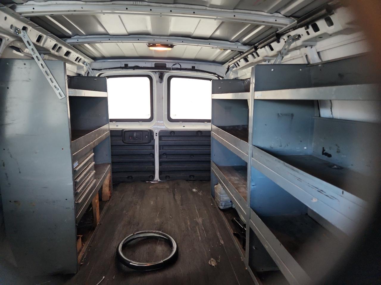 2014 GMC Savana Utility / Service Van VIN: 1GTW7FCA8E1902071 Lot: 89806215