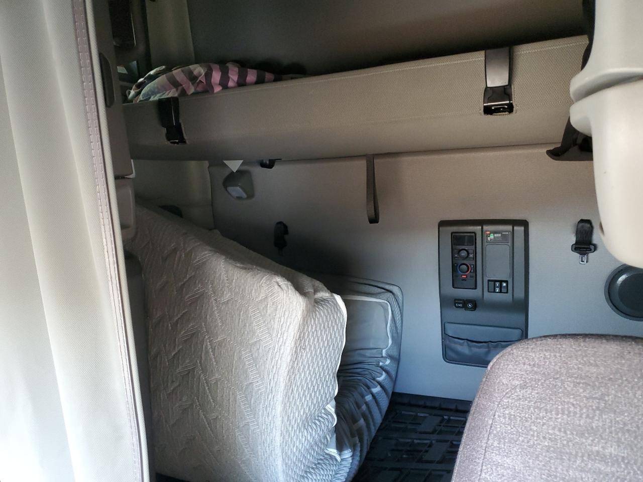 2022 Volvo Vn Vnl VIN: 4V4NC9EH9NN293086 Lot: 86238585