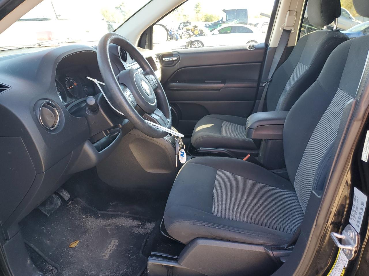 2017 Jeep Compass Sport VIN: 1C4NJDBB7HD106541 Lot: 85599335