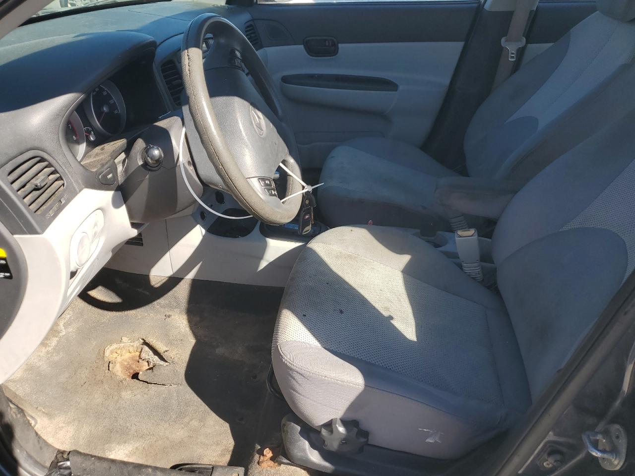 2010 Hyundai Accent Gls VIN: KMHCN4AC7AU448367 Lot: 81972315