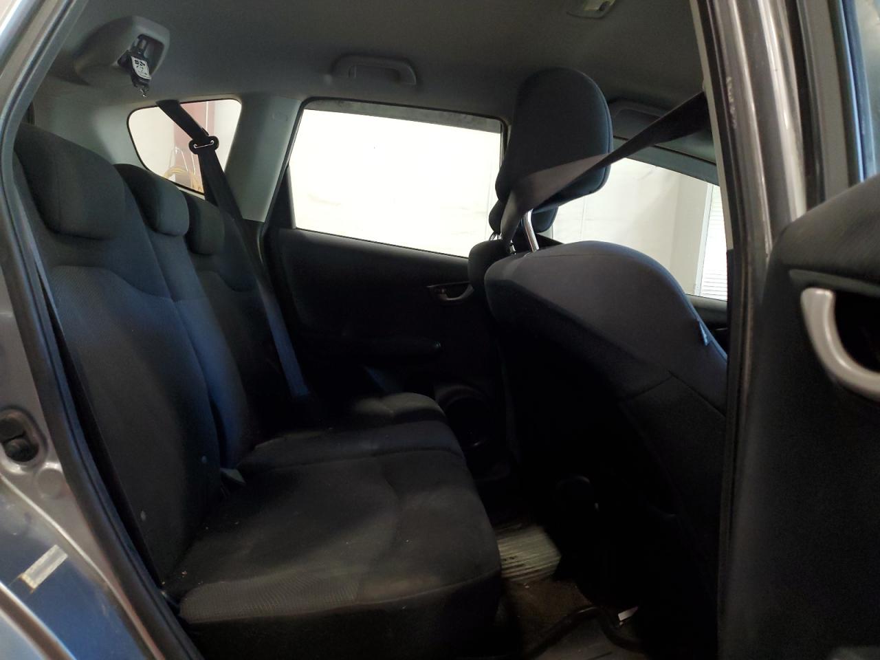 2010 Honda Fit Sport VIN: JHMGE8H49AC001975 Lot: 84868145