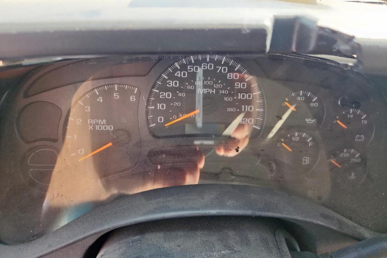 2004 GMC New Sierra K1500 VIN: 2GTEK13T141283398 Lot: 85854715