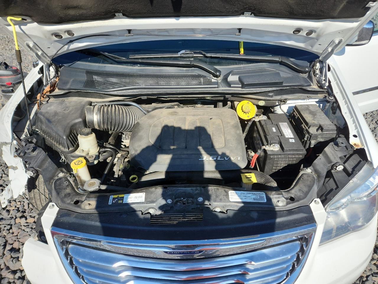 2016 Chrysler Town & Country Touring L VIN: 2C4RC1CG9GR112728 Lot: 90125135