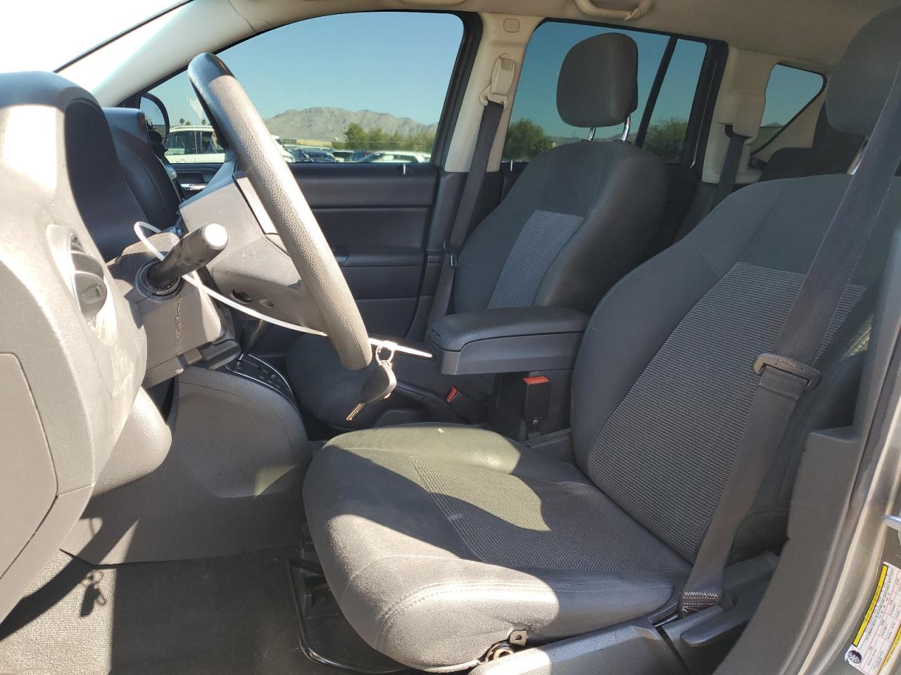 2012 Jeep Compass Sport VIN: 1C4NJCBA0CD618121 Lot: 84818275