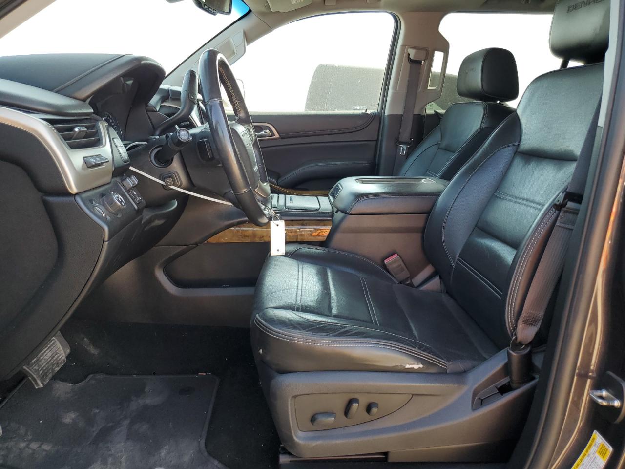 2017 GMC Yukon Xl Denali VIN: 1GKS1HKJ2HR307062 Lot: 89693685