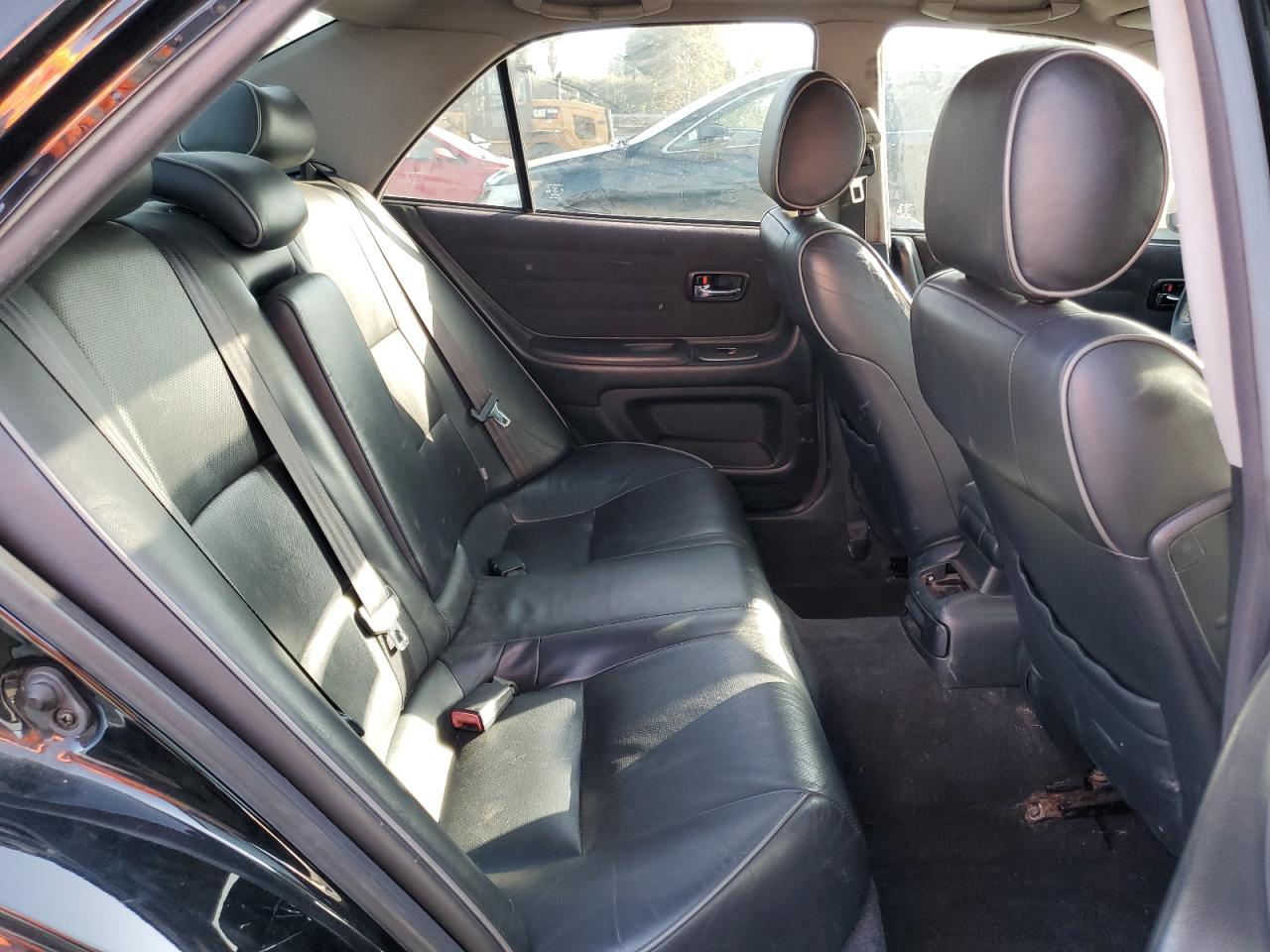 2003 Lexus Is 300 VIN: JTHBD192X30072401 Lot: 85399625