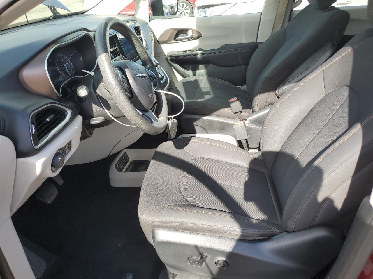 2017 Chrysler Pacifica Touring VIN: 2C4RC1DG7HR677950 Lot: 89683765