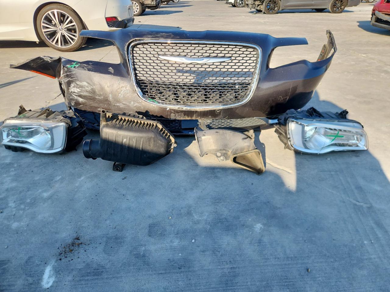 2018 Chrysler 300 Limited VIN: 2C3CCAKG4JH267969 Lot: 85675785