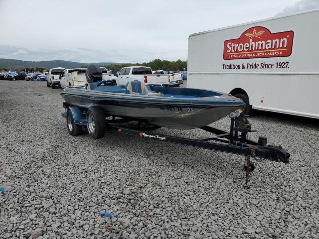 1985 Ranger 371V - Boat