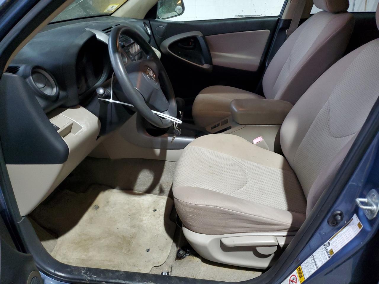 2006 Toyota Rav4 VIN: JTMBD33V565000285 Lot: 85651125