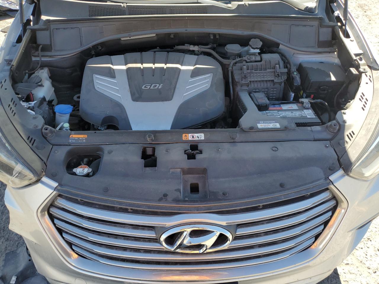 2017 Hyundai Santa Fe Se VIN: KM8SM4HF2HU172253 Lot: 85781145