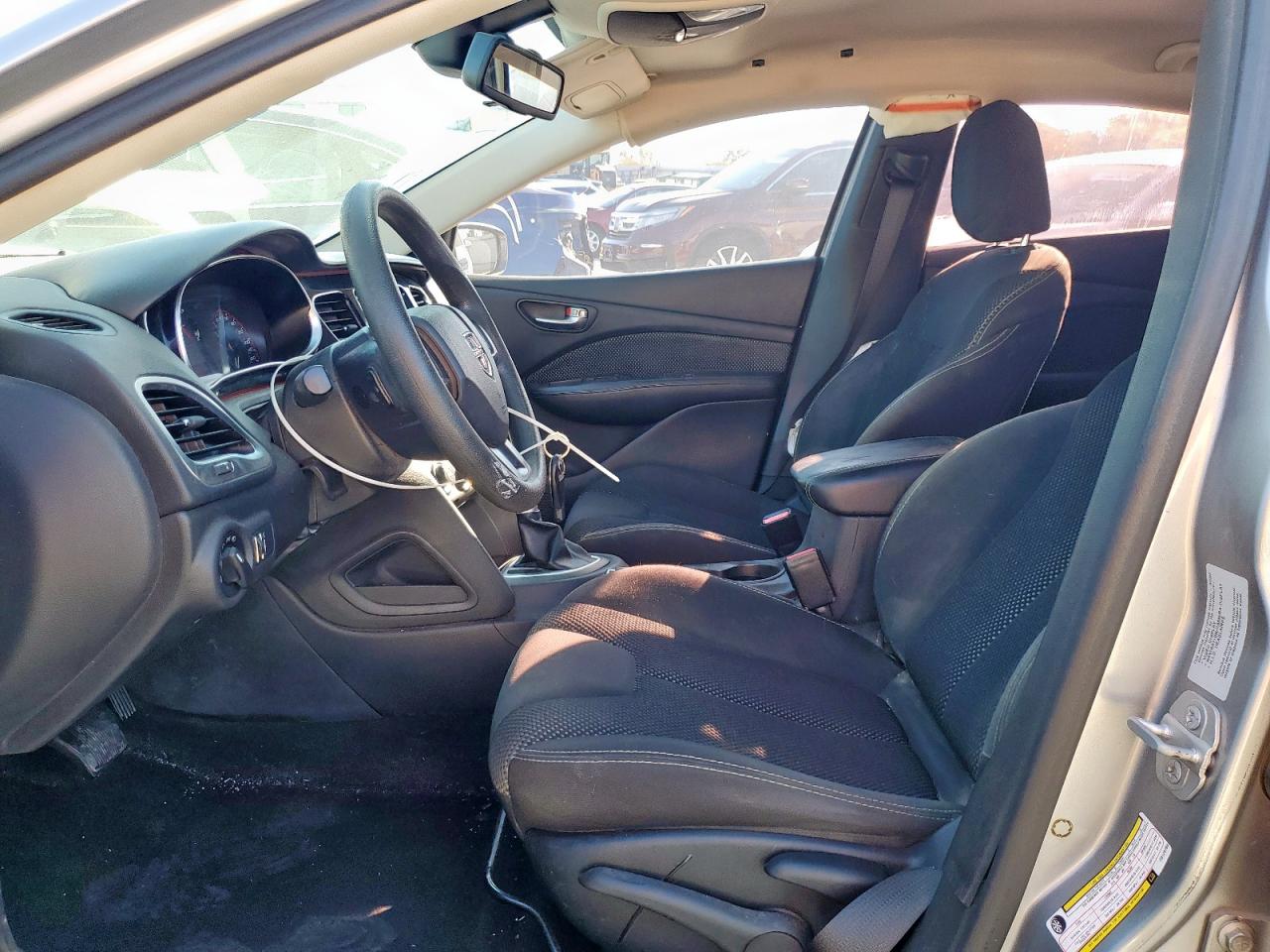 2015 Dodge Dart Sxt VIN: 1C3CDFBB3FD128760 Lot: 85487495