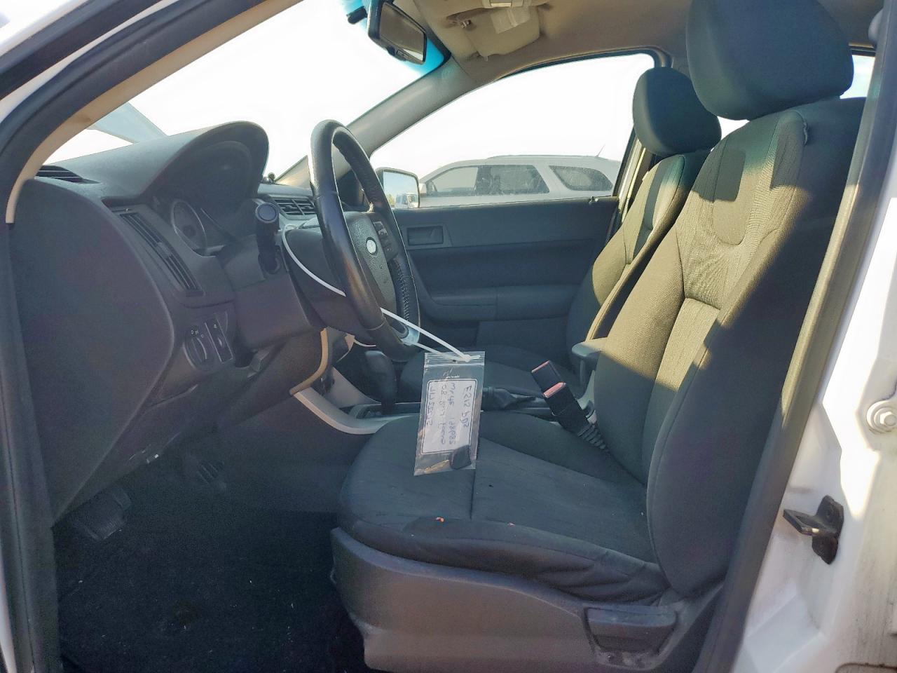 2008 Ford Focus Se VIN: 1FAHP35N48W198682 Lot: 71722275