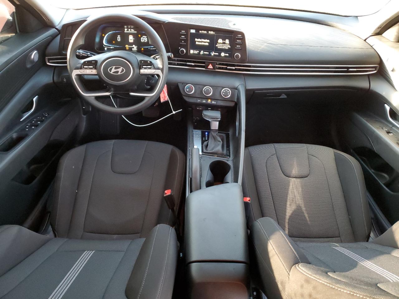 2025 Hyundai Elantra Se VIN: KMHLL4DG2SU901137 Lot: 86067995