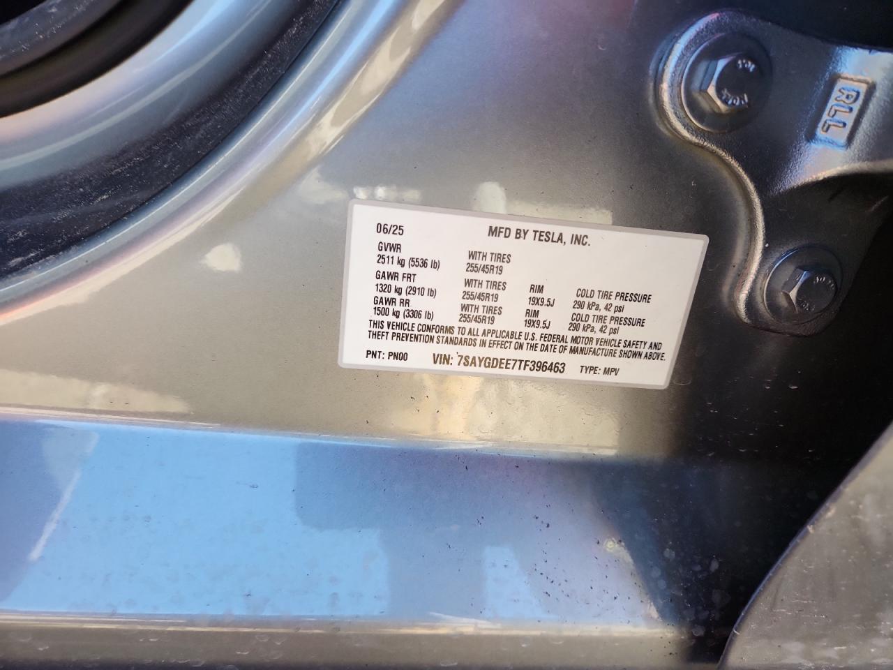 2026 Tesla Model Y VIN: 7SAYGDEE7TF396463 Lot: 89924605