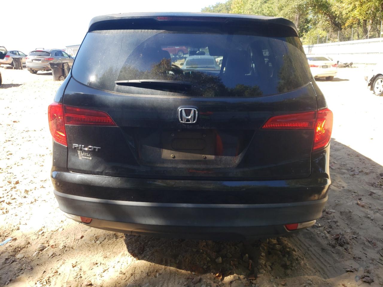 2016 Honda Pilot Lx VIN: 5FNYF5H11GB013170 Lot: 82395175