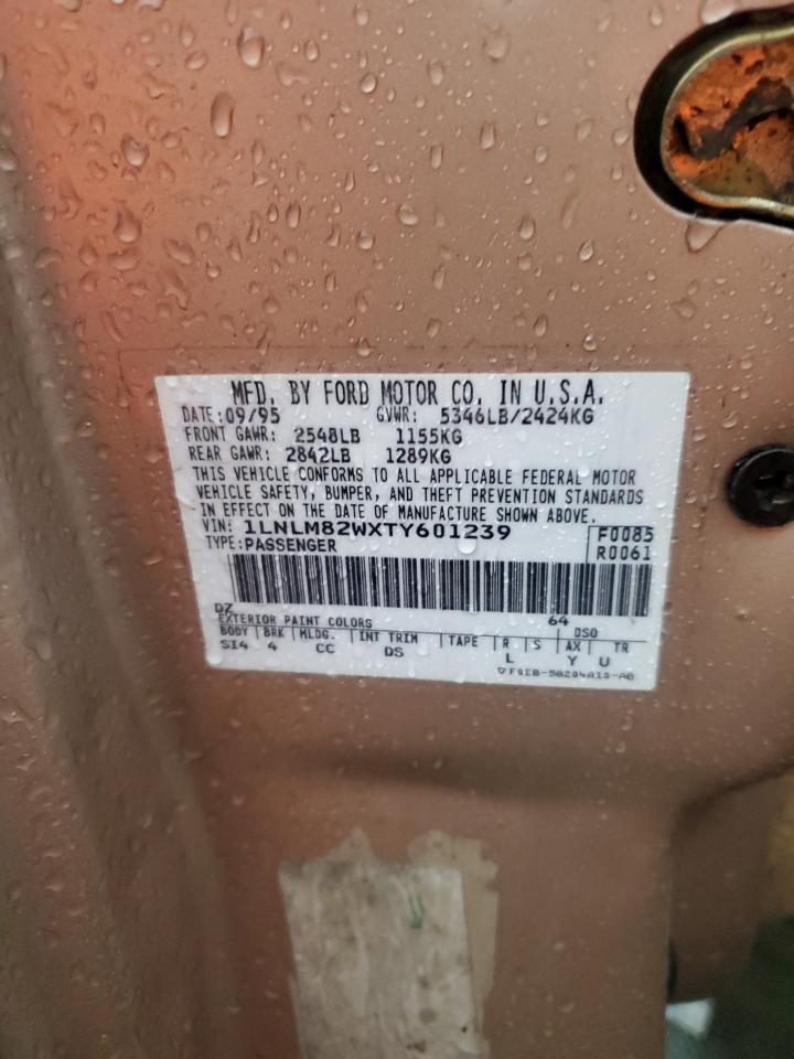 1996 Lincoln Town Car Signature VIN: 1LNLM82WXTY601239 Lot: 82242785