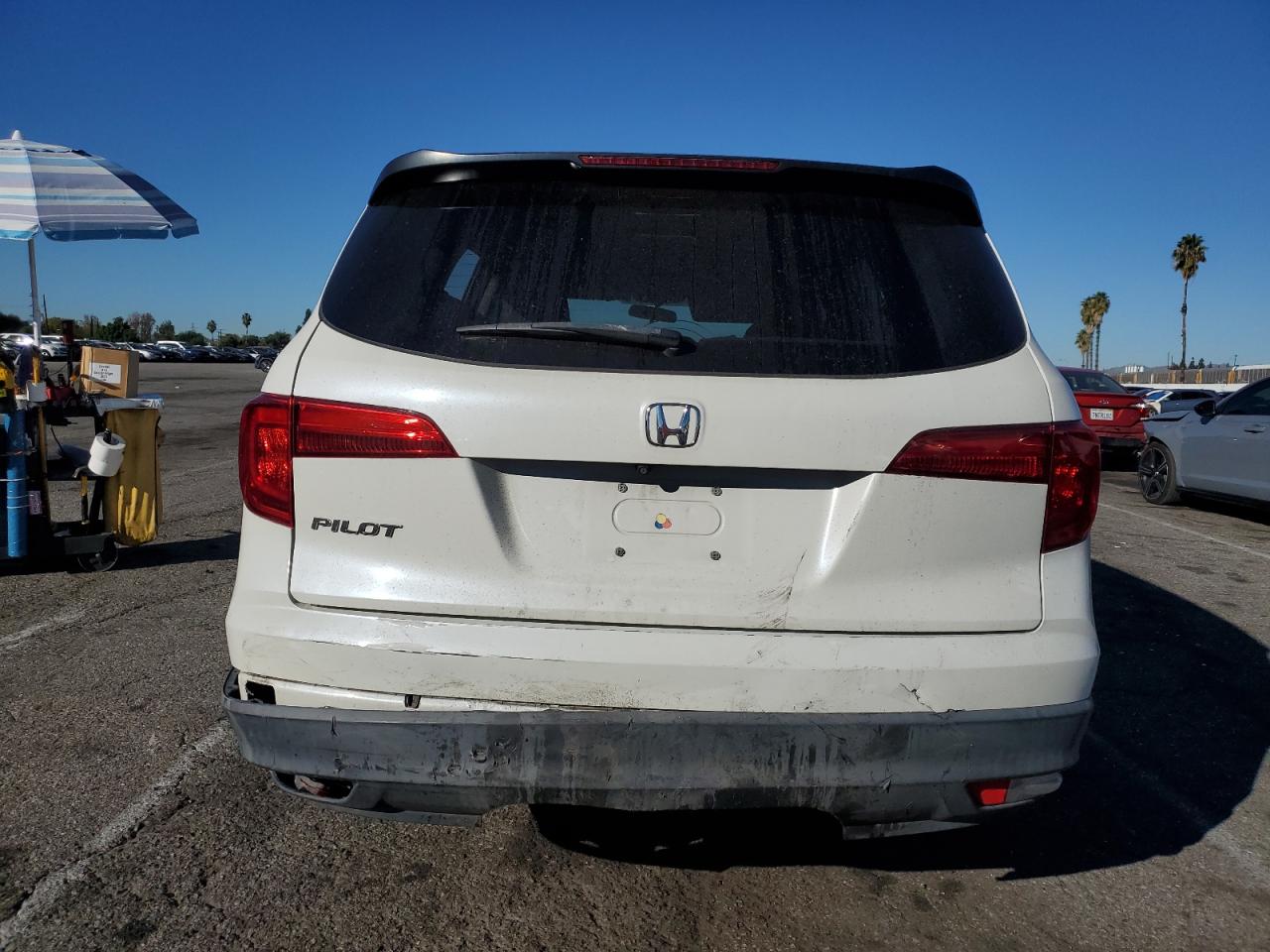 2017 Honda Pilot Lx VIN: 5FNYF5H13HB021062 Lot: 90552635