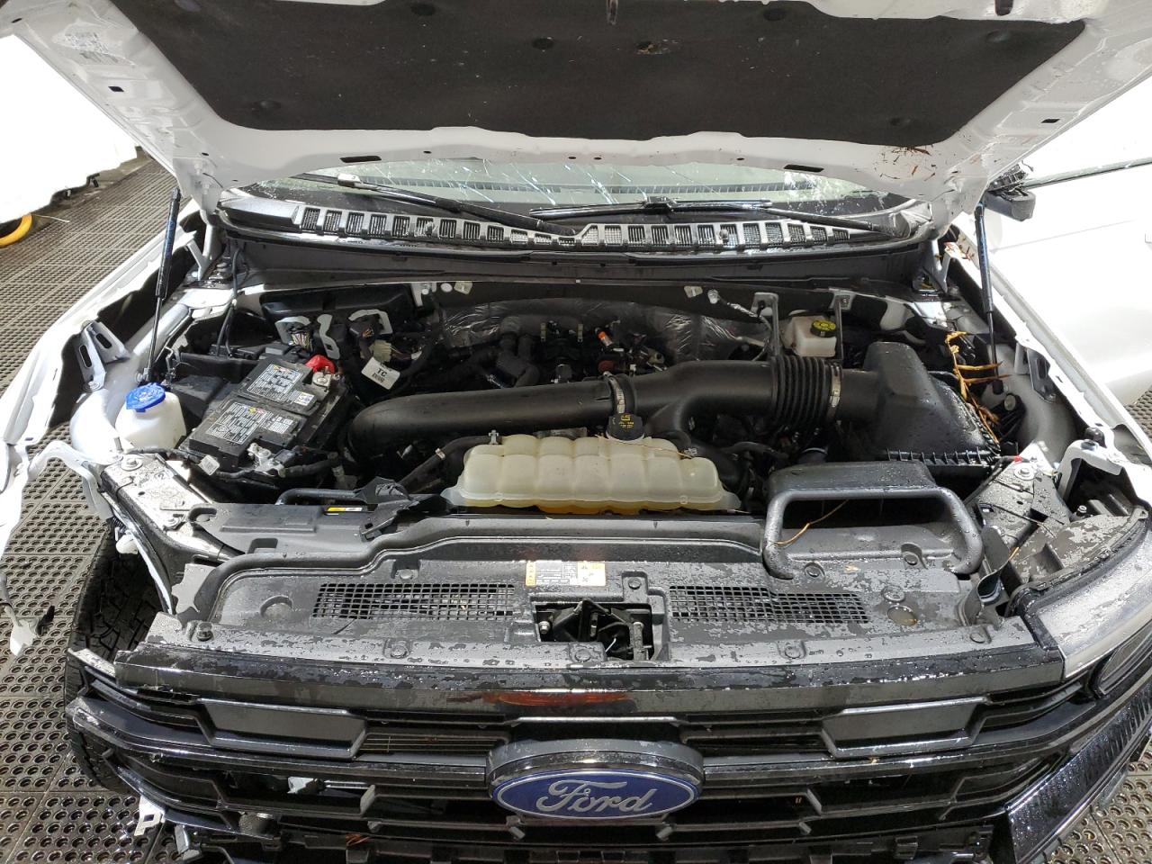 2025 Ford Expedition Active VIN: 1FMJU1J88SEA20744 Lot: 85325715