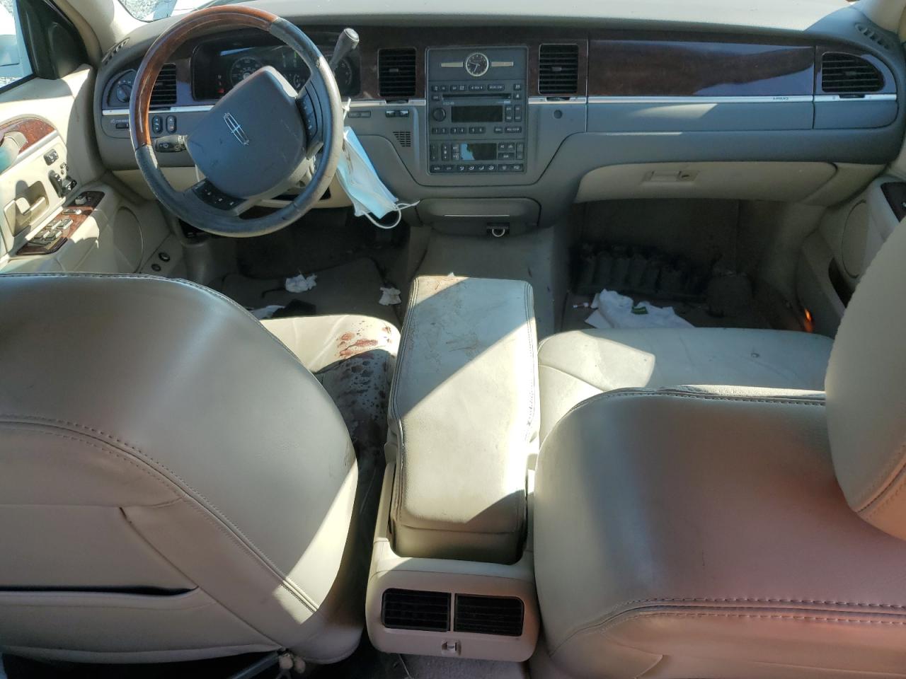 2006 Lincoln Town Car Signature Limited VIN: 1LNHM82W16Y627884 Lot: 87058755