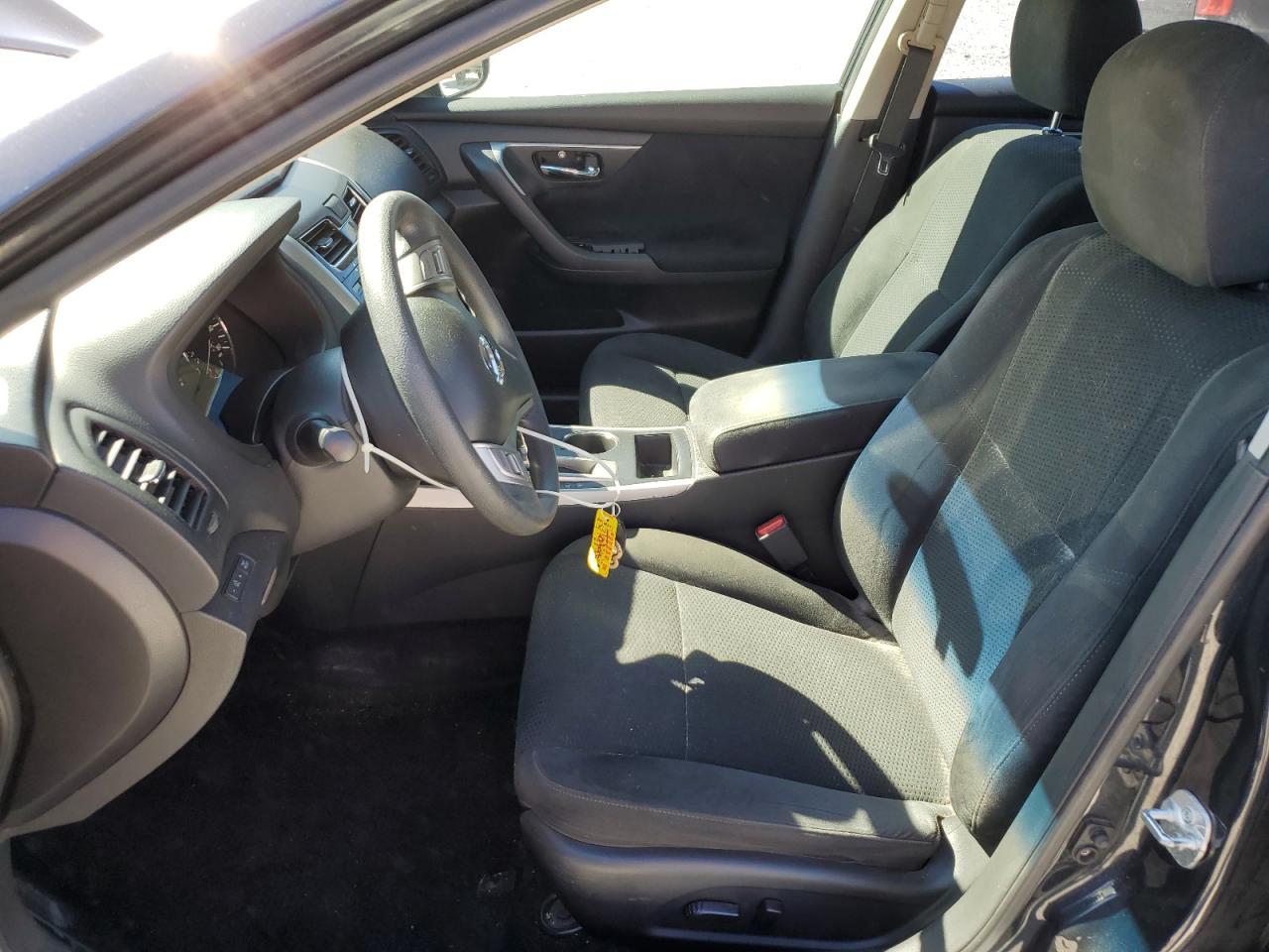 2015 Nissan Altima 2.5 VIN: 1N4AL3APXFN334207 Lot: 82382015