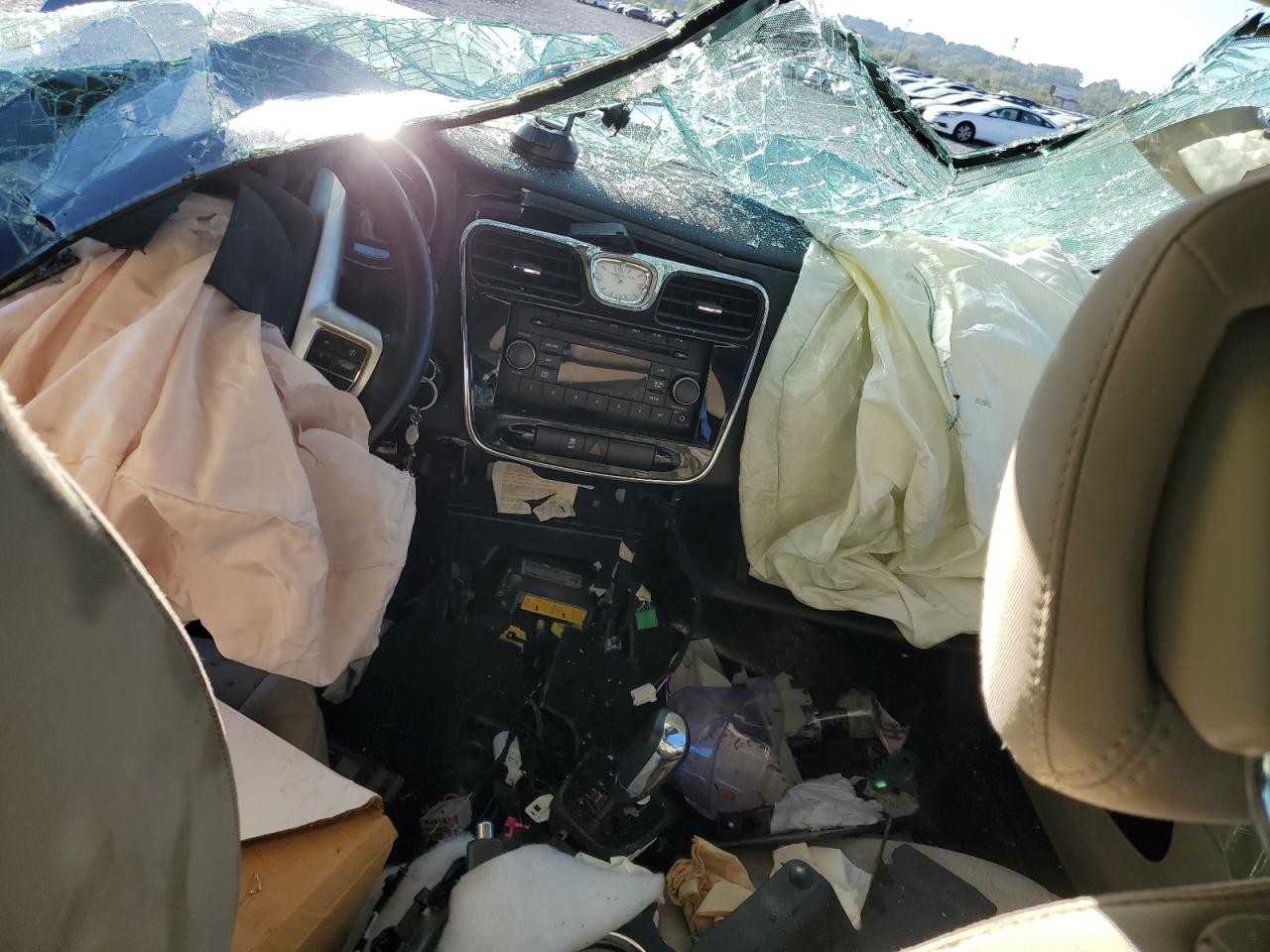 2012 Chrysler 200 Touring VIN: 1C3CCBBG3CN120770 Lot: 85527755