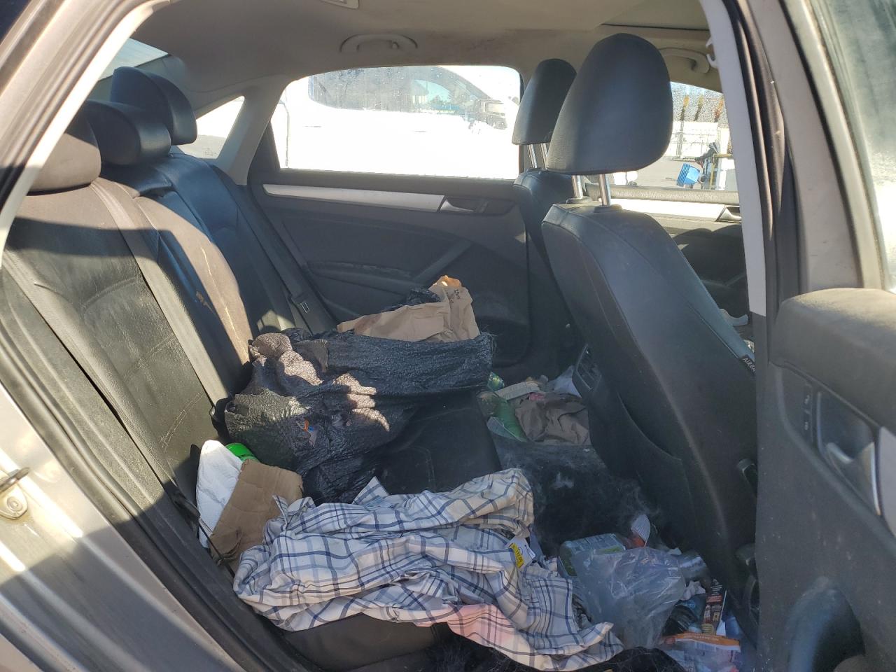 2013 Volkswagen Passat Se VIN: 1VWBP7A30DC009045 Lot: 89853235