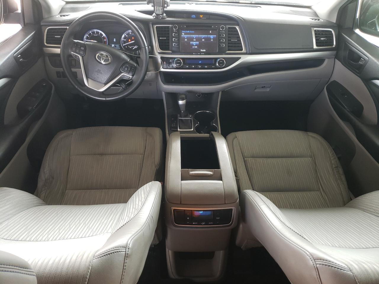 2016 Toyota Highlander Le VIN: 5TDBKRFH1GS238743 Lot: 85319015