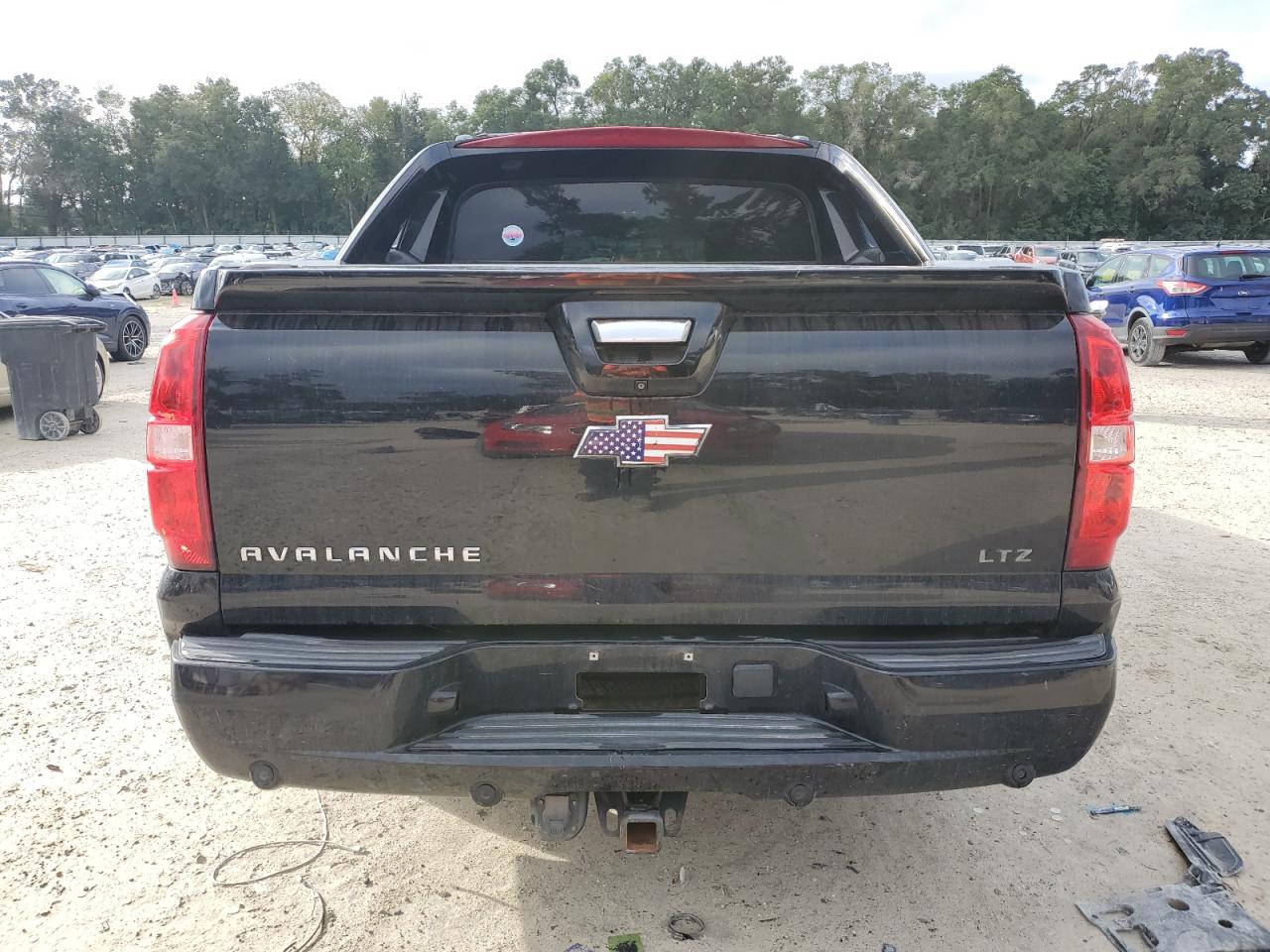 2013 Chevrolet Avalanche Ltz VIN: 3GNMCGE09DG293643 Lot: 90241205