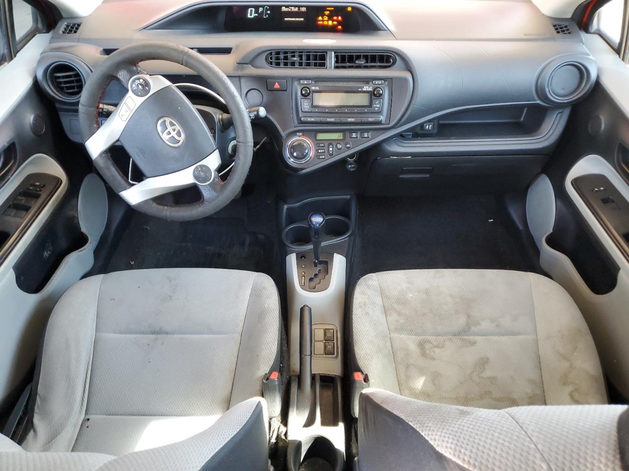 2014 Toyota Prius C VIN: JTDKDTB31E1075362 Lot: 87468955