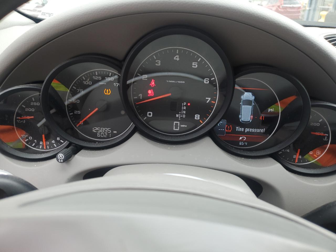 2011 Porsche Cayenne VIN: WP1AA2A20BLA03638 Lot: 84065005