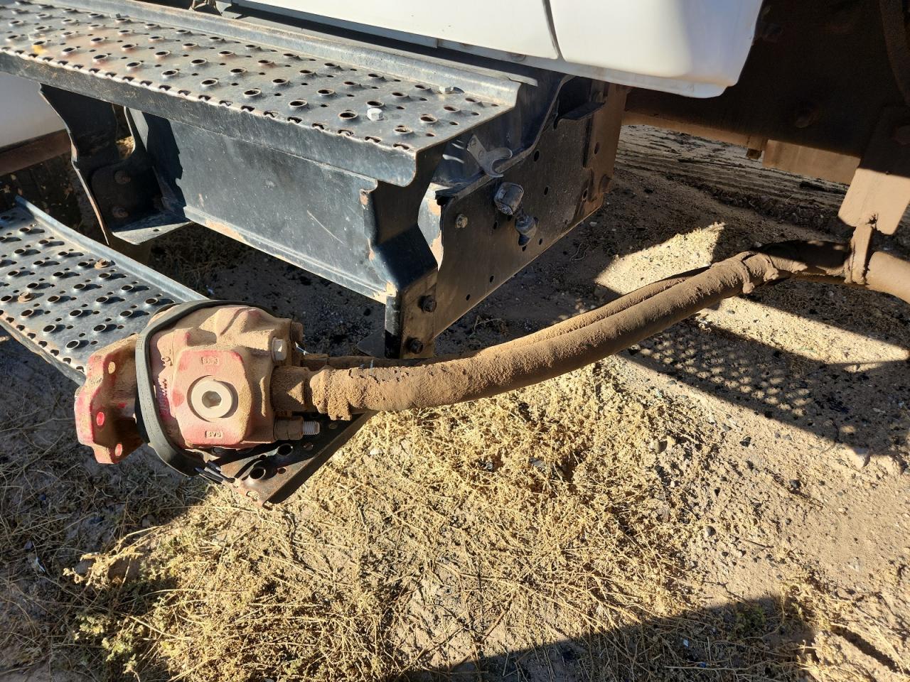 2006 Ford F750 Super Duty VIN: 3FRWF75F76V233407 Lot: 81089055