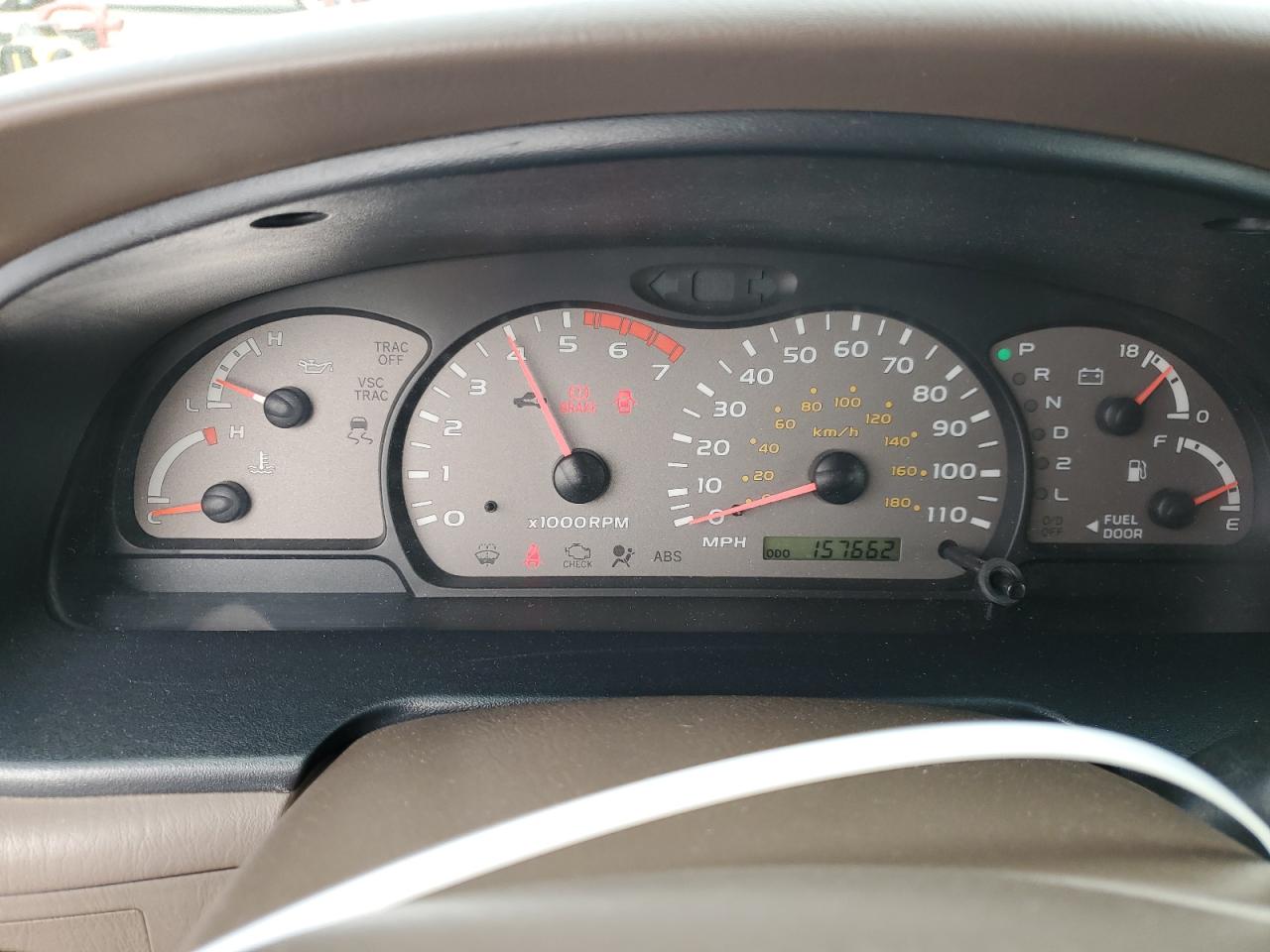 2002 Toyota Sequoia Sr5 VIN: 5TDZT34AX2S075047 Lot: 82404895