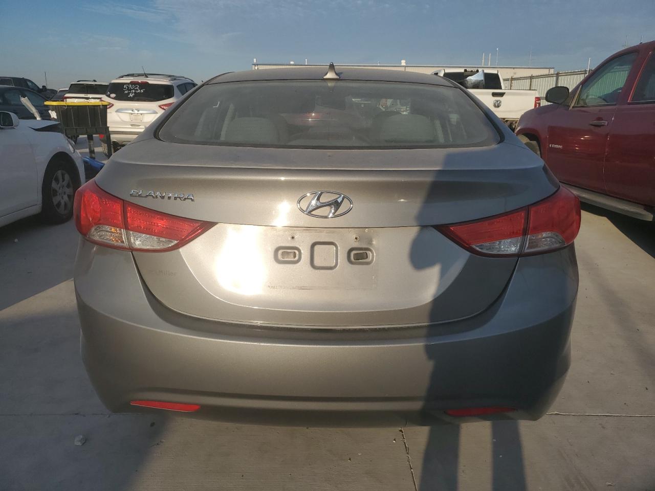 2013 Hyundai Elantra Gls VIN: 5NPDH4AE0DH220145 Lot: 82489045