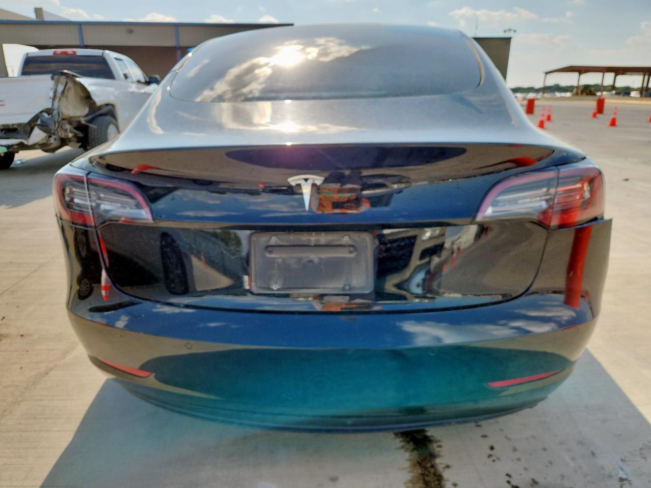 2022 Tesla Model 3 VIN: 5YJ3E1EA7NF345914 Lot: 84988945