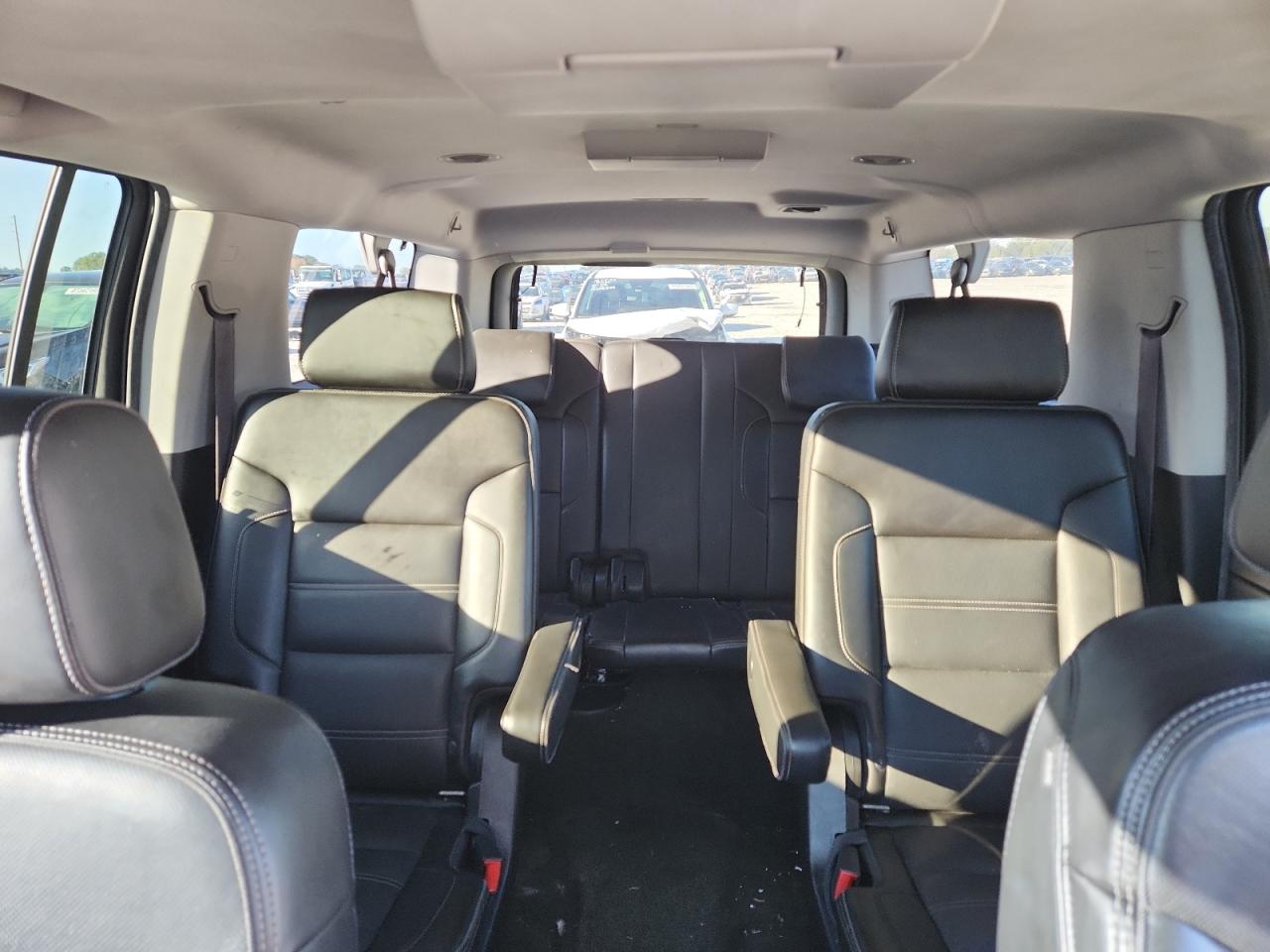 2016 GMC Yukon Xl Denali VIN: 1GKS2HKJ7GR158790 Lot: 87305445