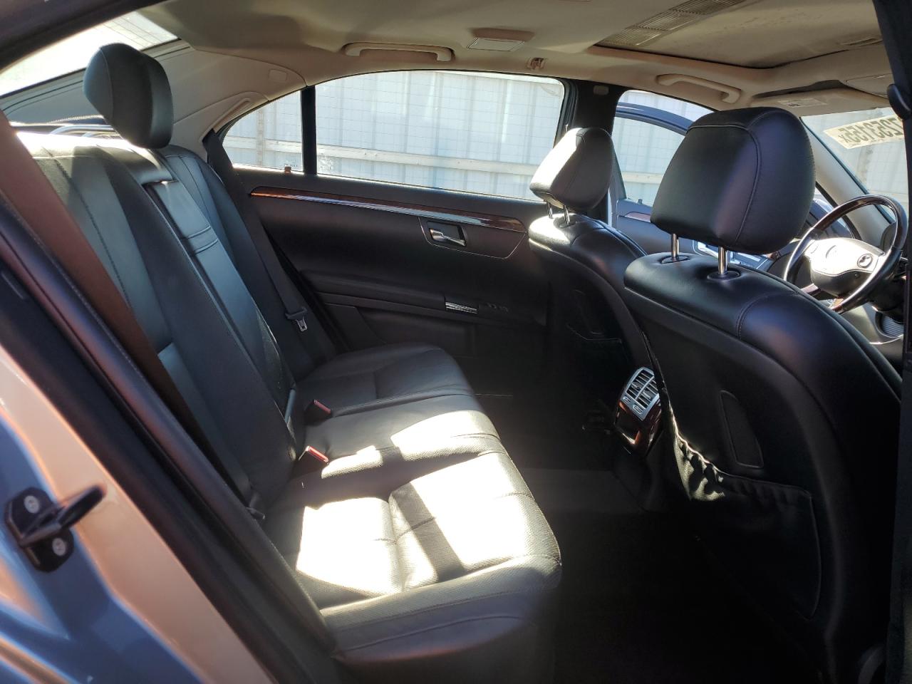 2007 Mercedes-Benz S 550 VIN: WDDNG71X77A058140 Lot: 87253155