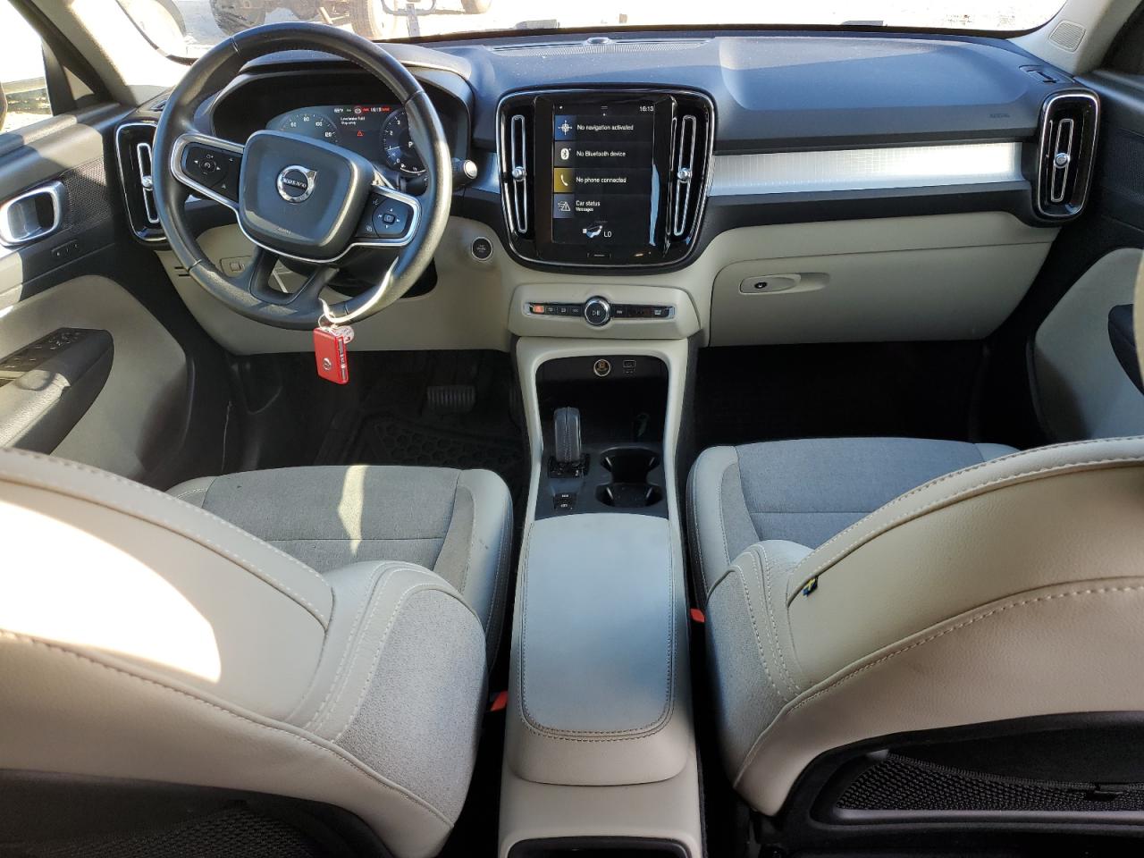 2020 Volvo Xc40 T5 Momentum VIN: YV4162UK2L2287602 Lot: 82746485