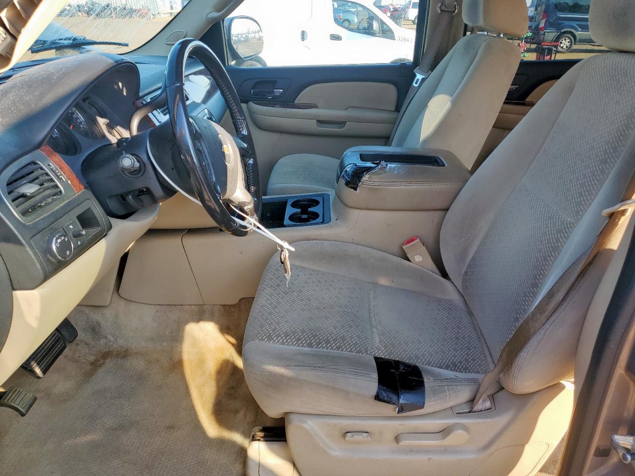 2007 Chevrolet Suburban C1500 VIN: 1GNFC16J07R219433 Lot: 81949055