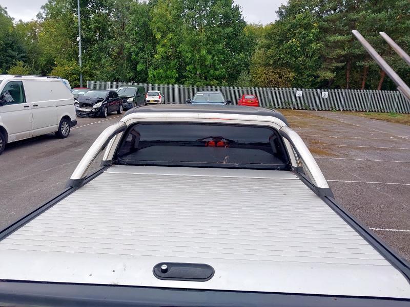 2020 TOYOTA HILUX INVINCIBLE X D/CAB PICK UP 2.4 D-4D AUTO