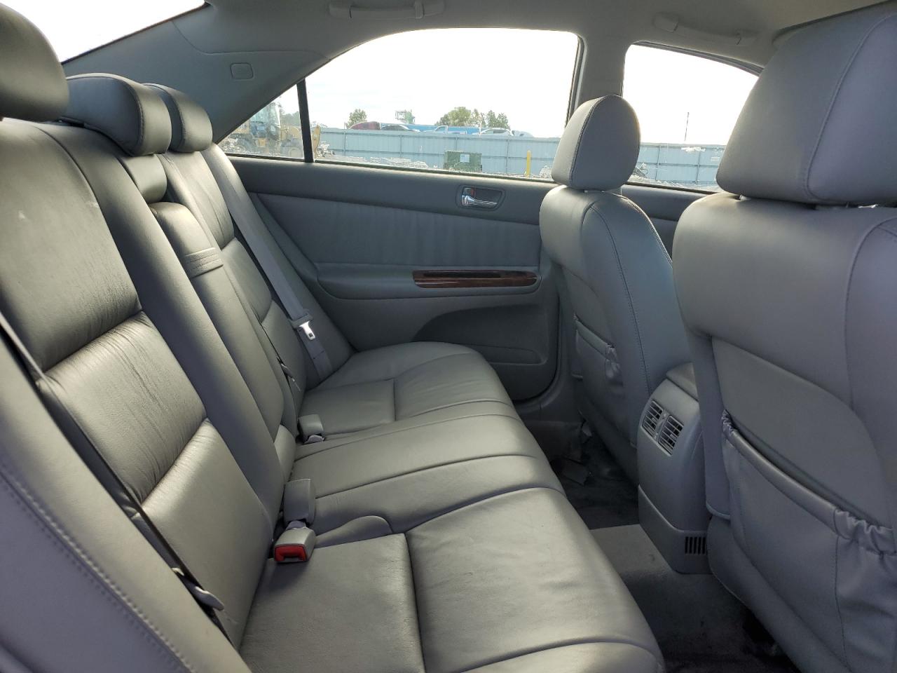 2005 Toyota Camry Le VIN: 4T1BE30KX5U510333 Lot: 82445485