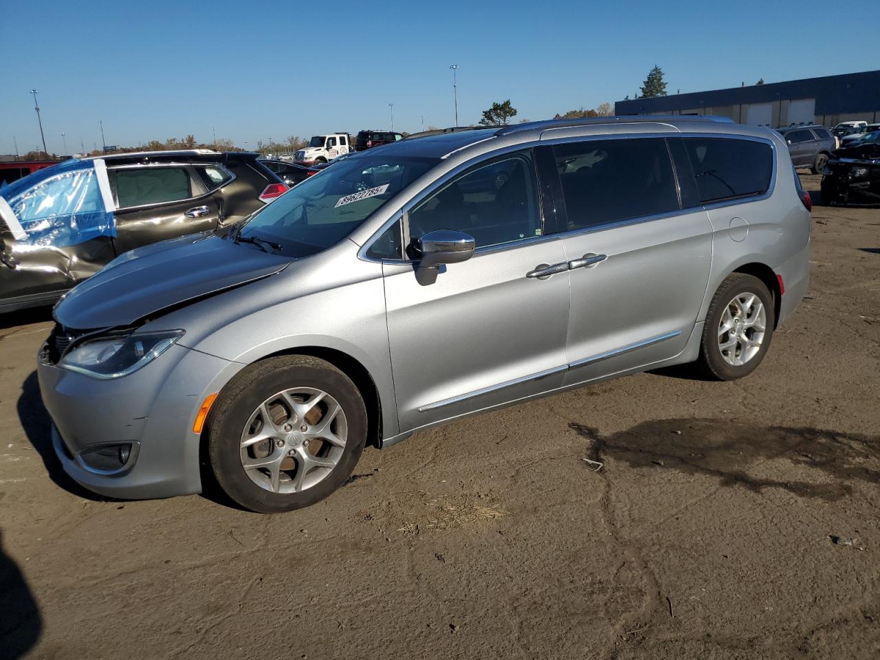 2019 Chrysler Pacifica Limited