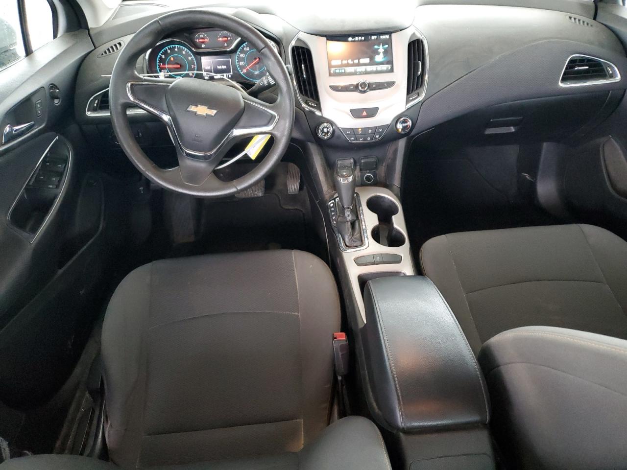 2018 Chevrolet Cruze Ls VIN: 1G1BC5SM9J7242168 Lot: 82762975