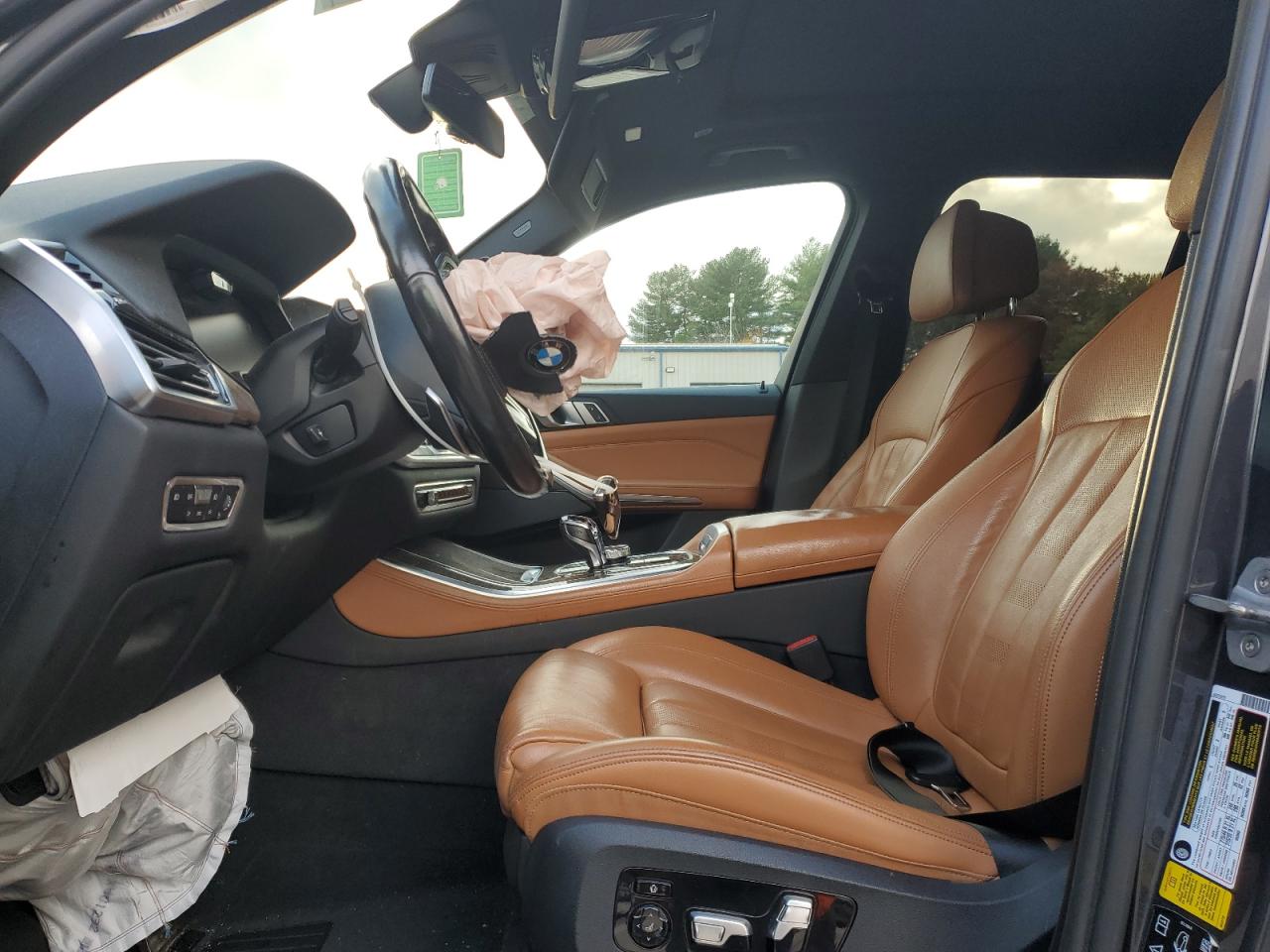 Фото: 5UXCR6C59KLL12931