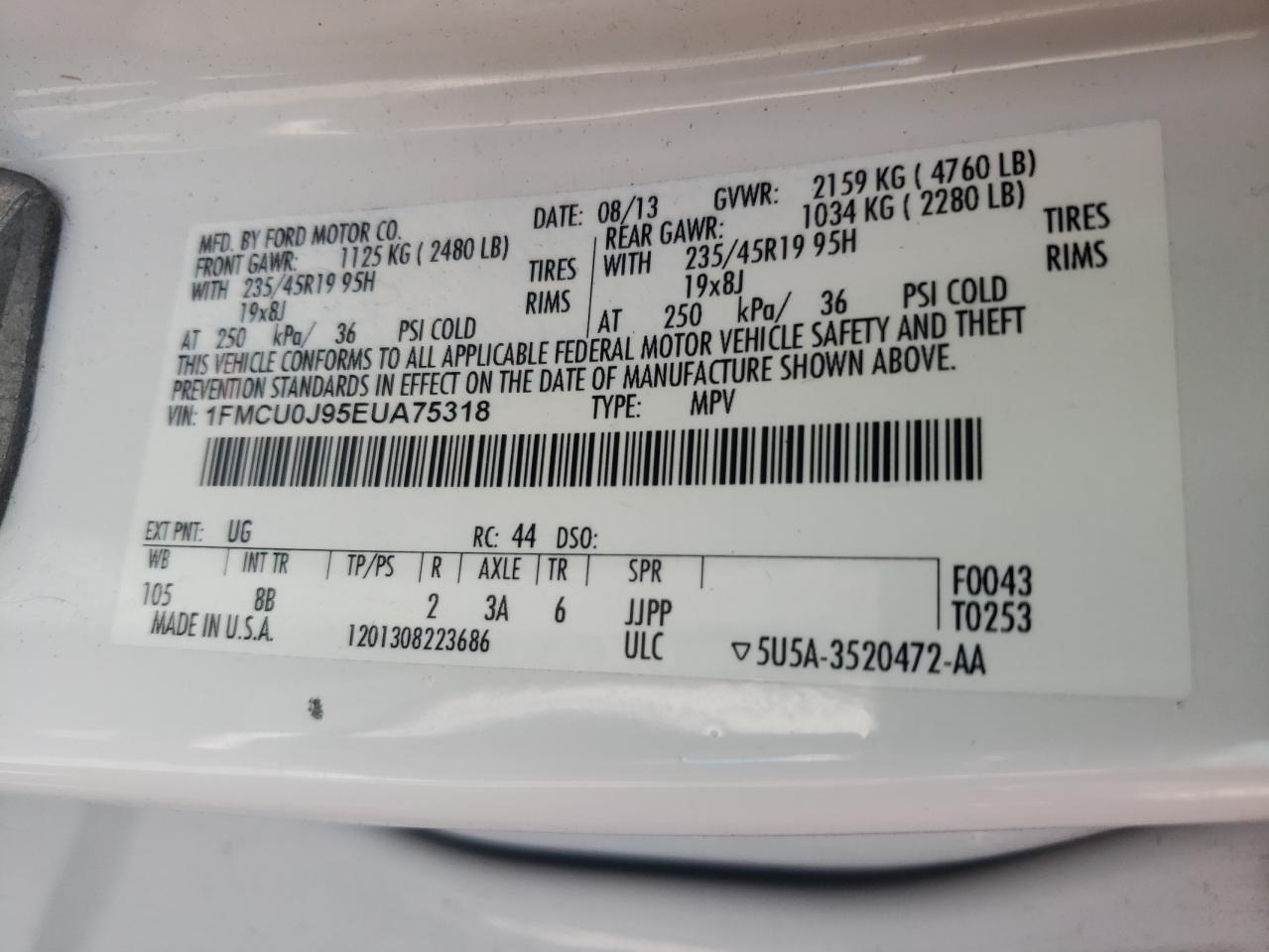 2014 Ford Escape Titanium VIN: 1FMCU0J95EUA75318 Lot: 81992375