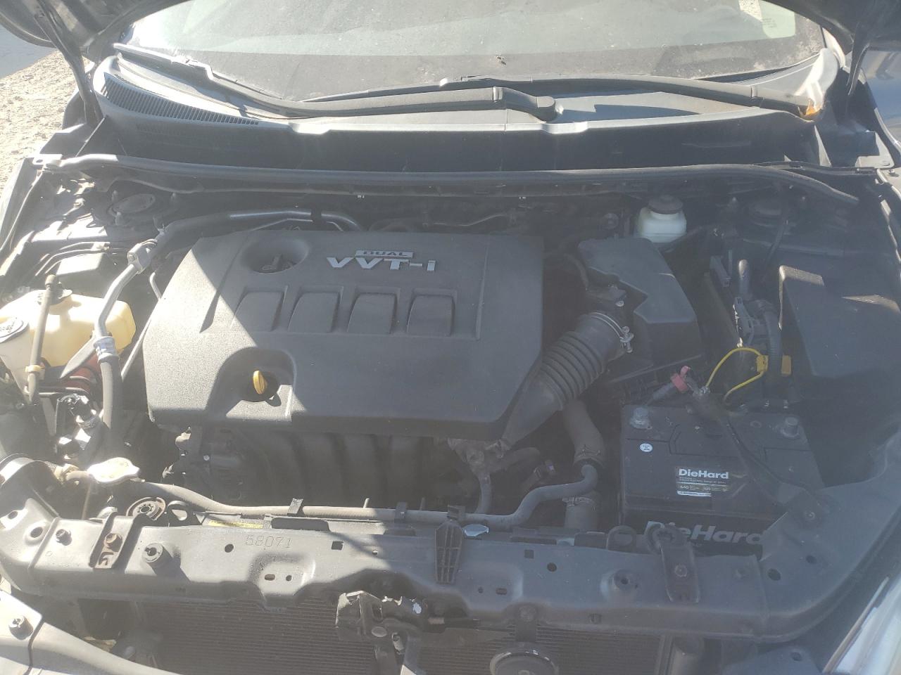 2010 Toyota Corolla Matrix VIN: 2T1KU4EE3AC381004 Lot: 82583595