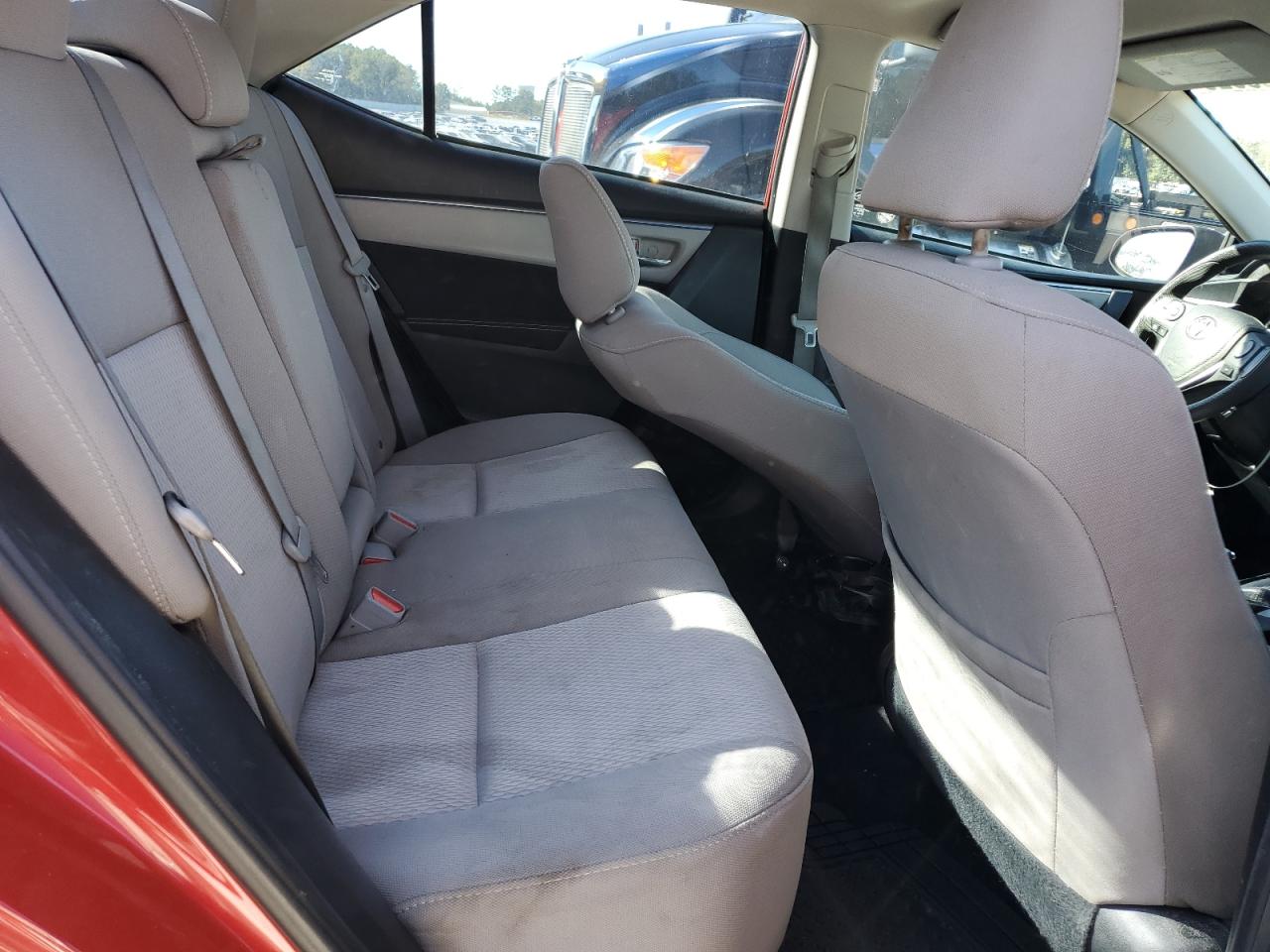 2015 Toyota Corolla L VIN: 2T1BURHE9FC284924 Lot: 86293025