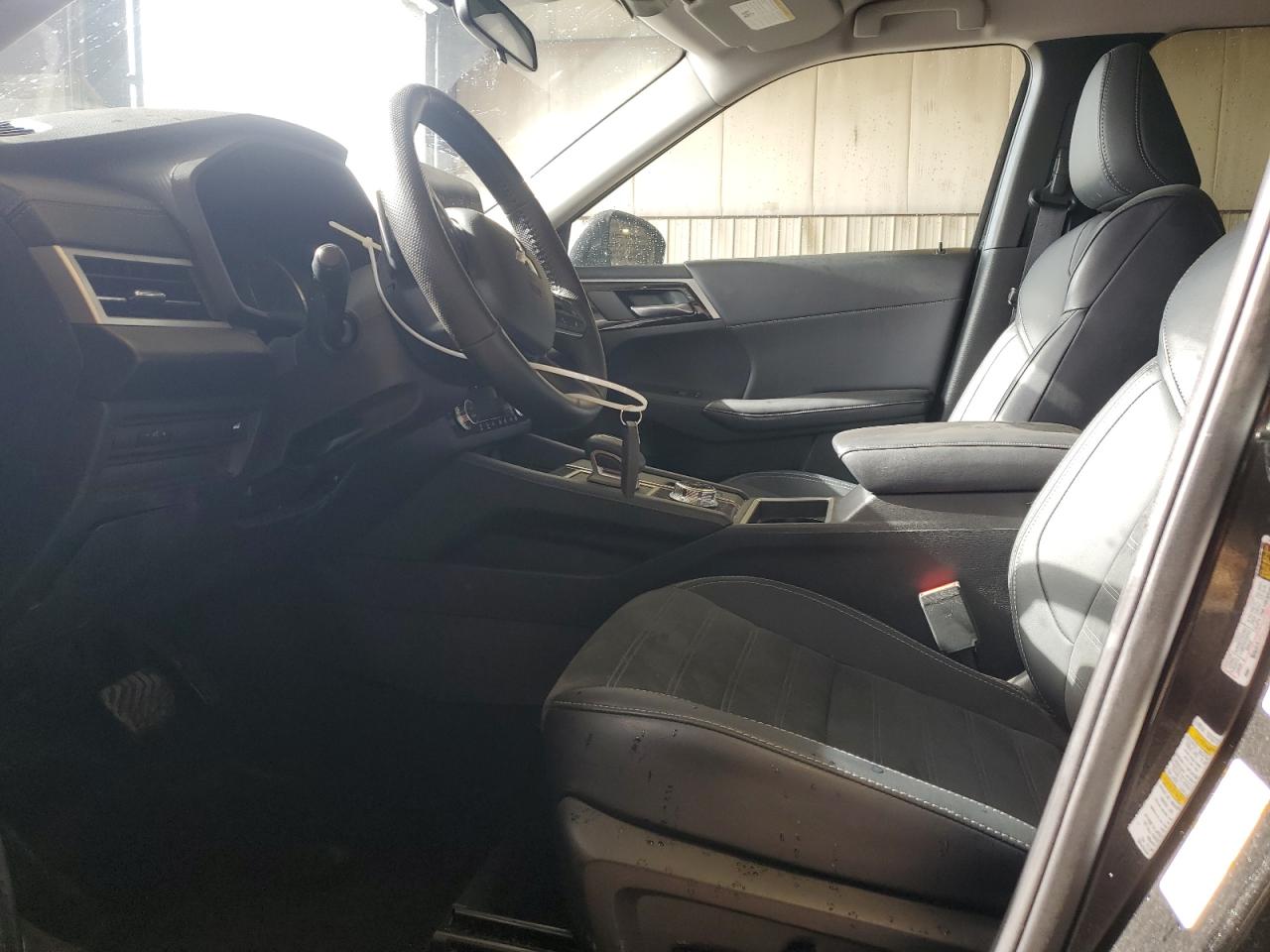 2024 Mitsubishi Outlander Se VIN: JA4J4VA81RZ082656 Lot: 89865095