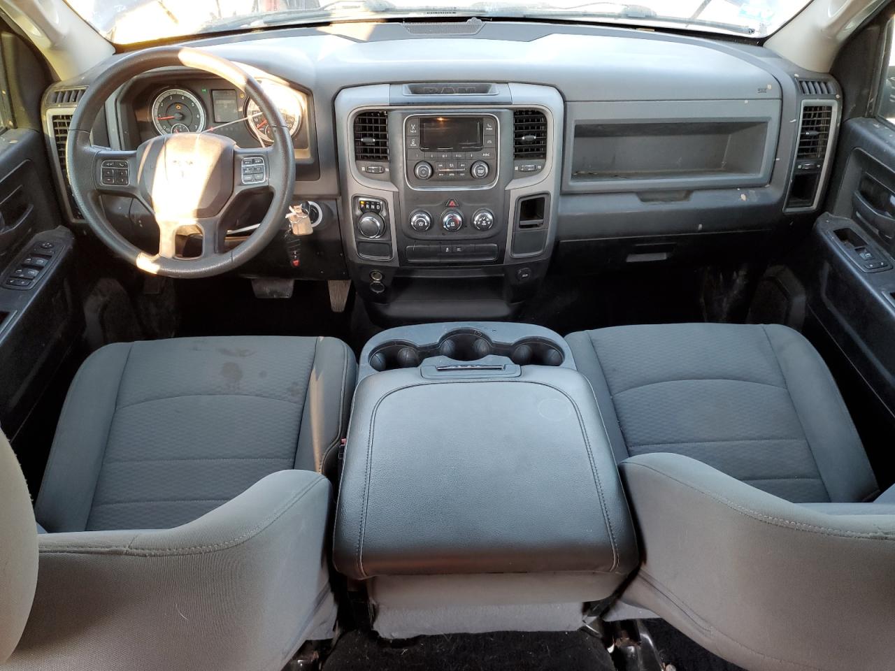 2020 Ram 1500 Classic Tradesman VIN: 1C6RR6FG3LS151600 Lot: 82544275